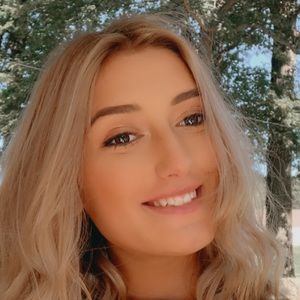 Meet your Posher, Mykaela